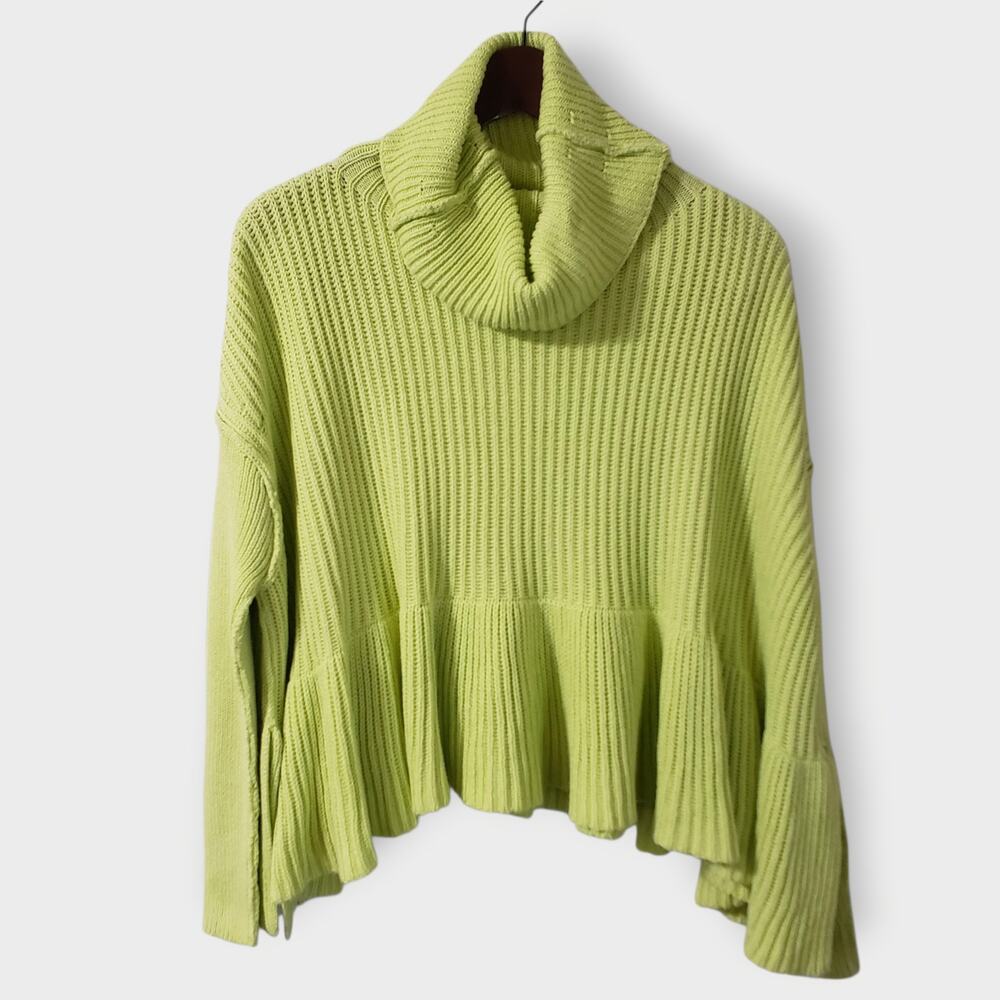 Free People Layer Cake Sweater Key Lime Green Sz XS Ribbed Asymmetric Turtleneck